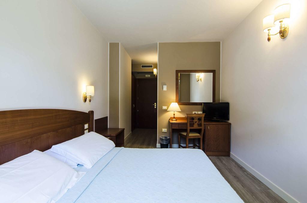Hotel Smeraldo Lazise Kültér fotó