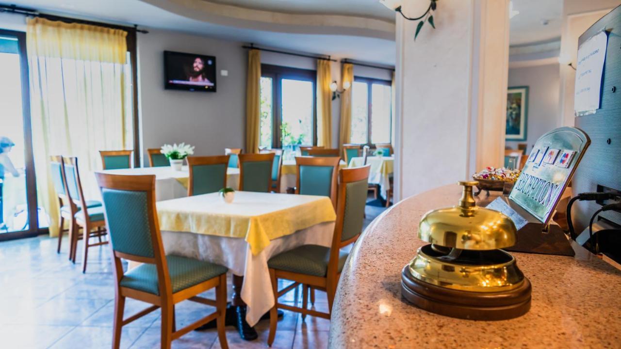 Hotel Smeraldo Lazise Kültér fotó